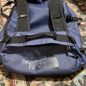The North Face Base Camp Duffle (small)